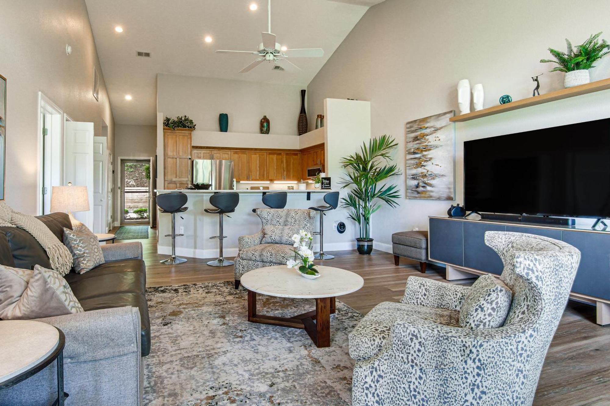 Lake Lure Condo With Resort Pool And Beach Access! المظهر الخارجي الصورة